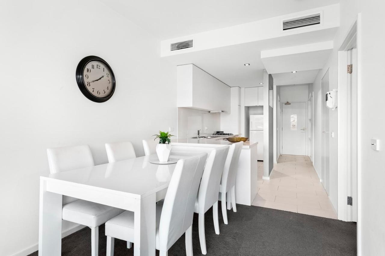 Melbourne Holiday Apartments Flinders Wharf Bagian luar foto