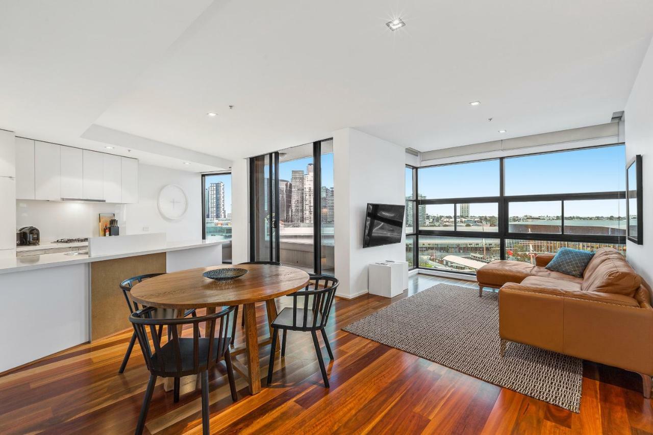 Melbourne Holiday Apartments Flinders Wharf Bagian luar foto